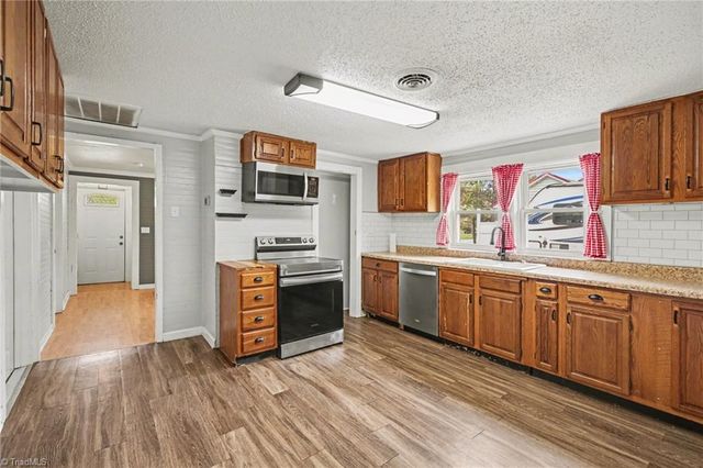 12056 Old US Highway 64, Lexington, NC 27292
