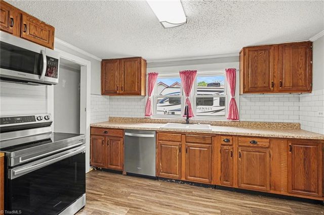 12056 Old US Highway 64, Lexington, NC 27292