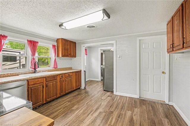 12056 Old US Highway 64, Lexington, NC 27292
