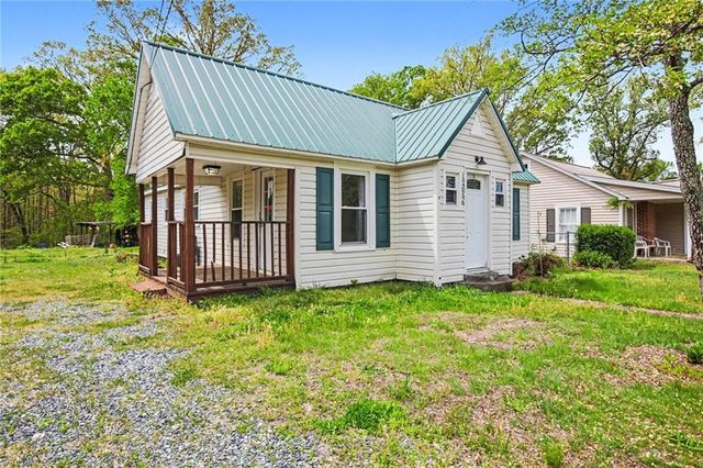 12056 Old US Highway 64, Lexington, NC 27292