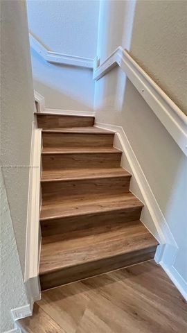 10885 NW 89th Ter 221, Doral, FL 33178