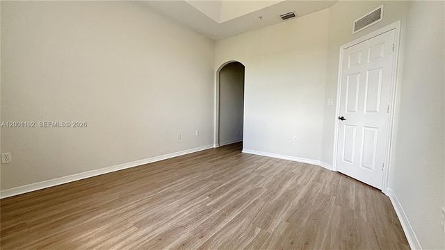 10885 NW 89th Ter 221, Doral, FL 33178