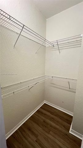 10885 NW 89th Ter 221, Doral, FL 33178