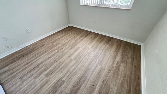 10885 NW 89th Ter 221, Doral, FL 33178