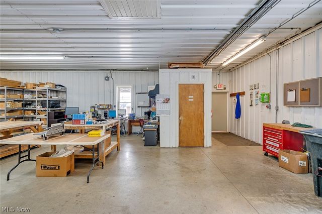 10725 Struthers Road, New Middletown, OH 44442