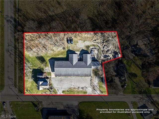 10725 Struthers Road, New Middletown, OH 44442