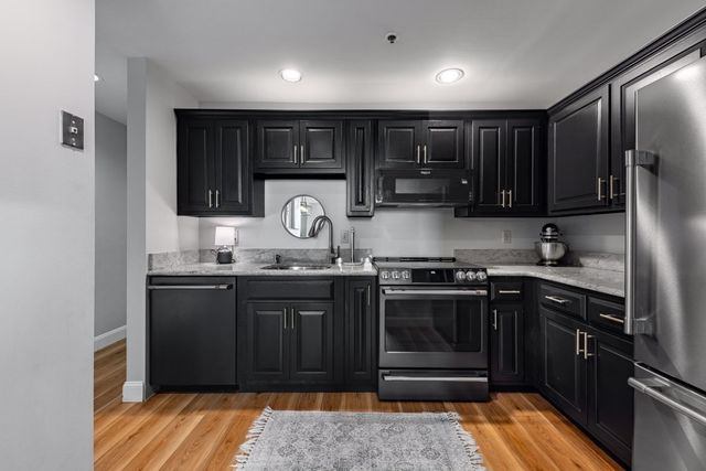 350 Revere Beach Blvd 7S, Revere, MA 02151