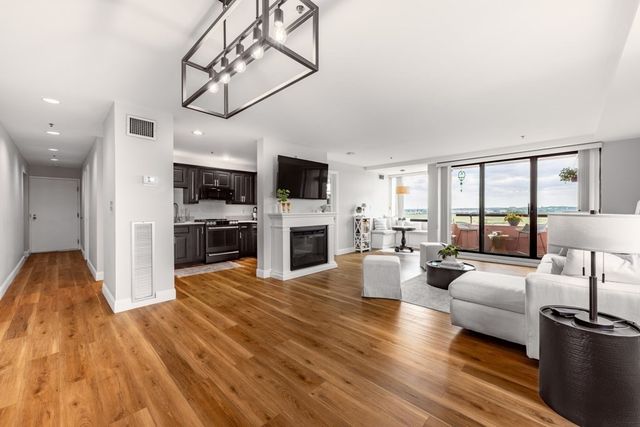 350 Revere Beach Blvd 7S, Revere, MA 02151
