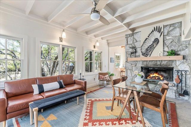 22703 HIGHWAY 71 W, Spicewood, TX 78669