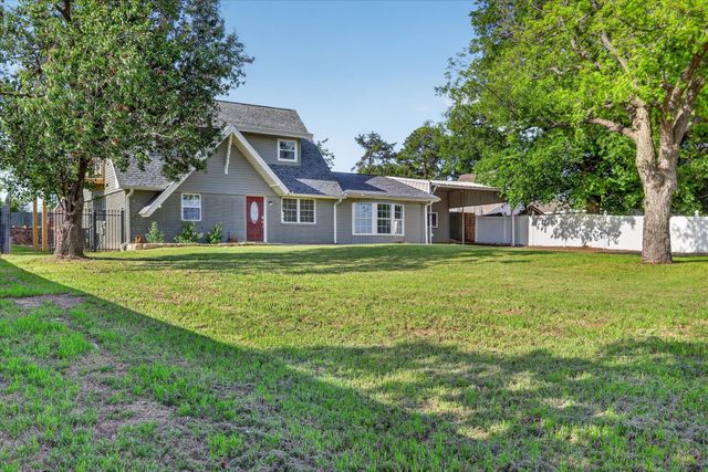 12410 Deeds Court, Azle, TX 76020