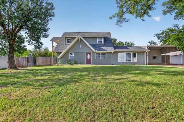 12410 Deeds Court, Azle, TX 76020