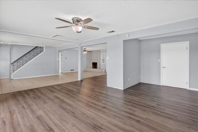 12410 Deeds Court, Azle, TX 76020