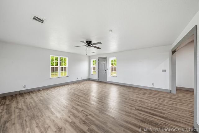 395 B Street NW, Inola, OK 74036