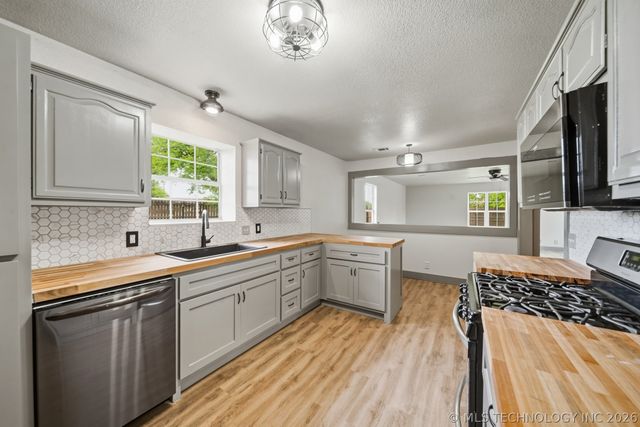 395 B Street NW, Inola, OK 74036