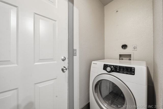 395 B Street NW, Inola, OK 74036