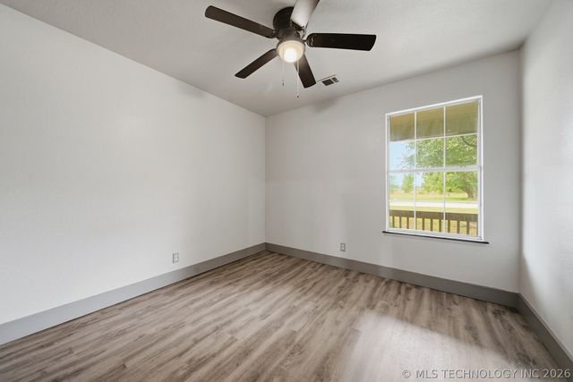 395 B Street NW, Inola, OK 74036