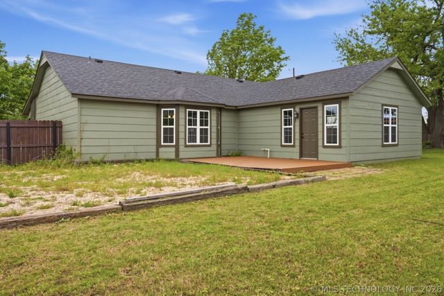 395 B Street NW, Inola, OK 74036