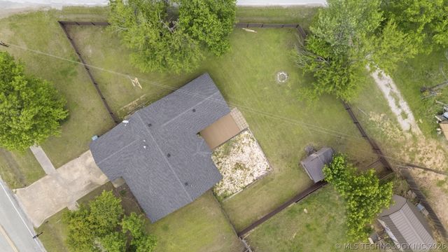 395 B Street NW, Inola, OK 74036