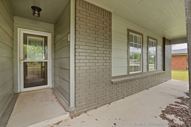 395 B Street NW, Inola, OK 74036