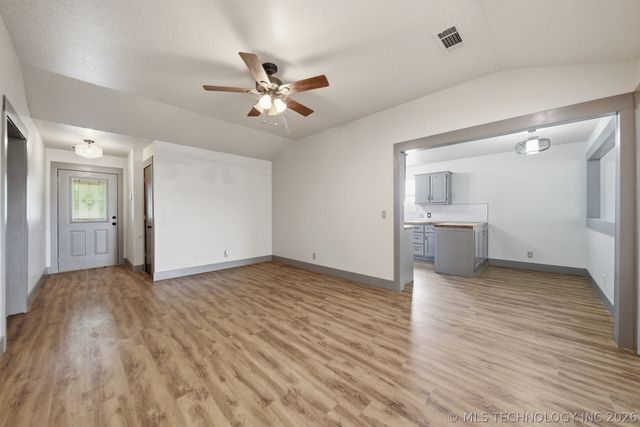 395 B Street NW, Inola, OK 74036