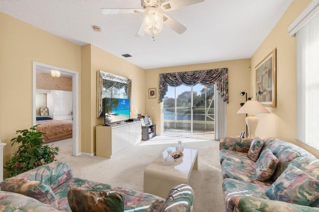 5696 Emerald Cay Terrace, Boynton Beach, FL 33437