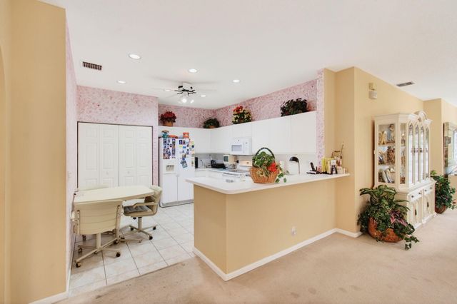 5696 Emerald Cay Terrace, Boynton Beach, FL 33437