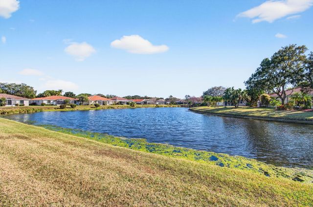 5696 Emerald Cay Terrace, Boynton Beach, FL 33437