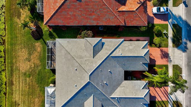 5696 Emerald Cay Terrace, Boynton Beach, FL 33437