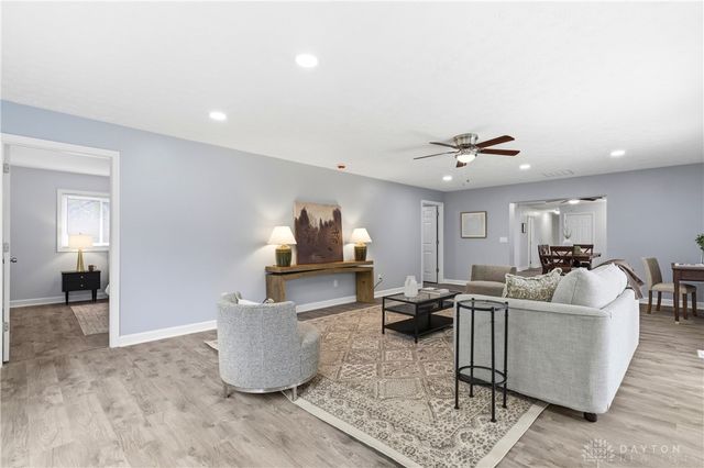 2529 Marinette, Springfield, OH 45503