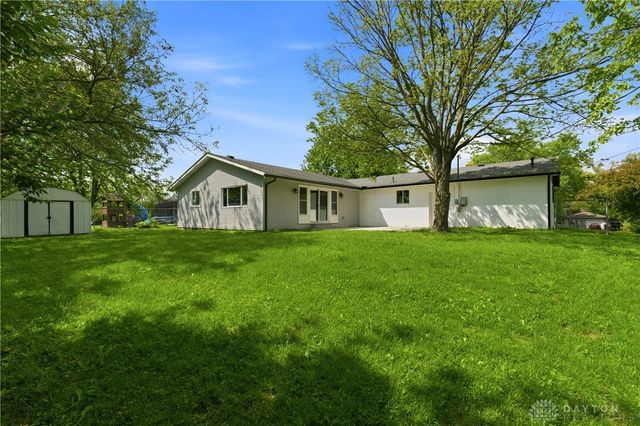 2529 Marinette, Springfield, OH 45503