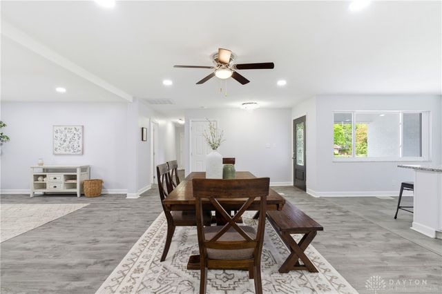 2529 Marinette, Springfield, OH 45503