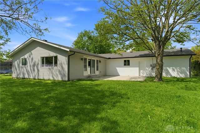 2529 Marinette, Springfield, OH 45503