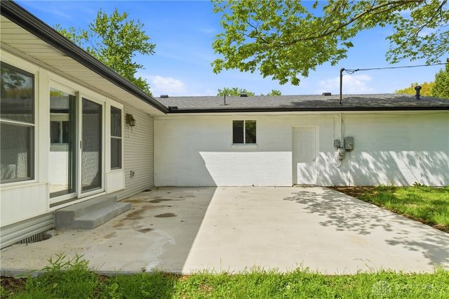 2529 Marinette, Springfield, OH 45503