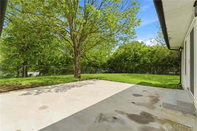 2529 Marinette, Springfield, OH 45503