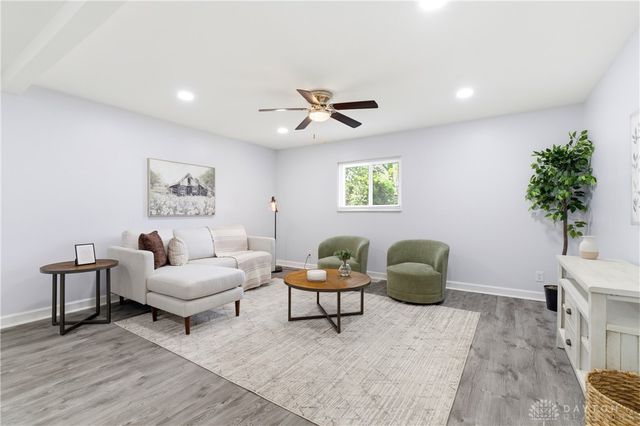 2529 Marinette, Springfield, OH 45503