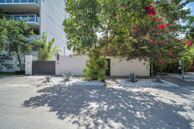 120 NE 25th Street, Miami, FL 33137