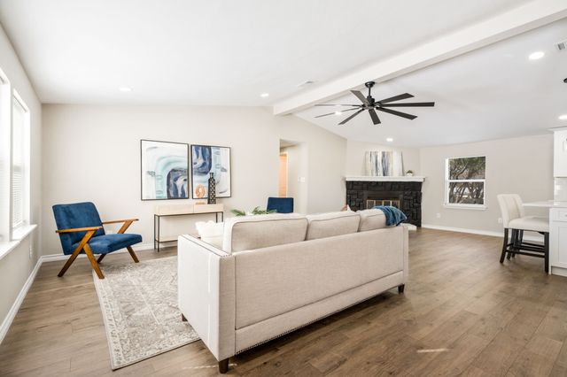 54 Carriage Wheel, Corinth, TX 76210