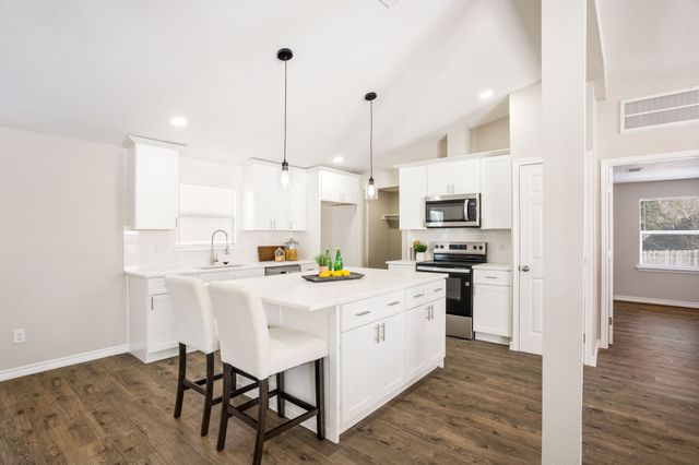 54 Carriage Wheel, Corinth, TX 76210