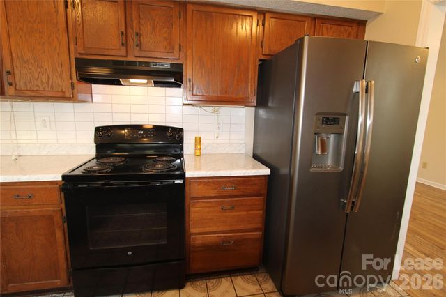 1513 Pine Mountain Road, Charlotte, NC 28214
