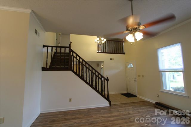 1513 Pine Mountain Road, Charlotte, NC 28214
