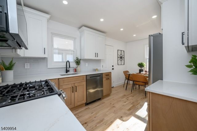 341 Forest Dr, Union Twp., NJ 07083