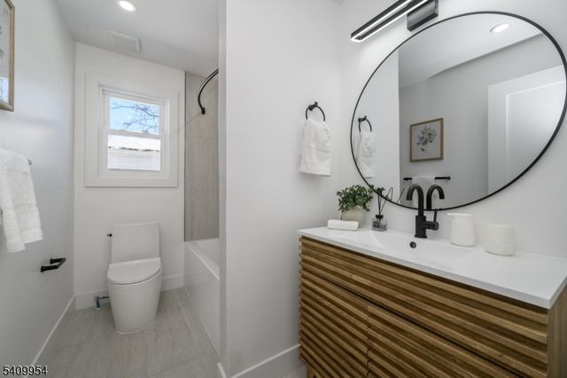 341 Forest Dr, Union Twp., NJ 07083