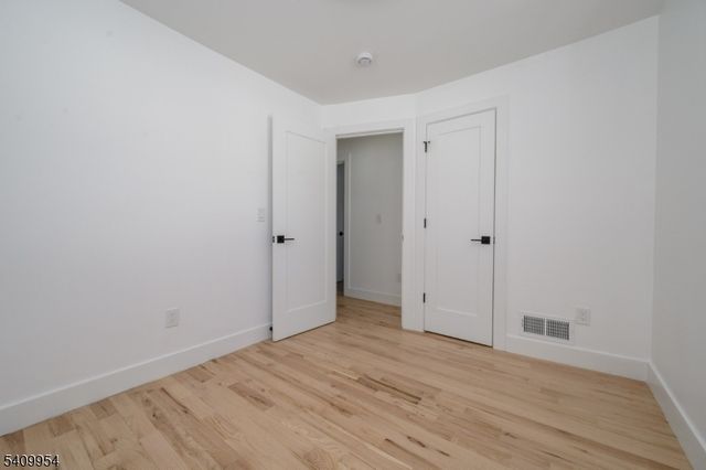 341 Forest Dr, Union Twp., NJ 07083