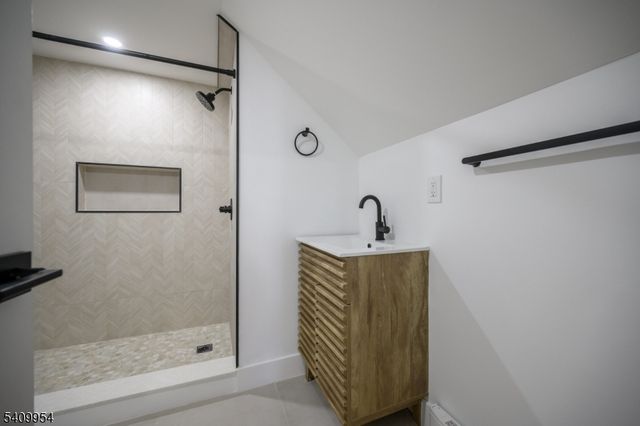 341 Forest Dr, Union Twp., NJ 07083