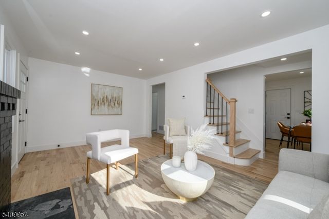 341 Forest Dr, Union Twp., NJ 07083