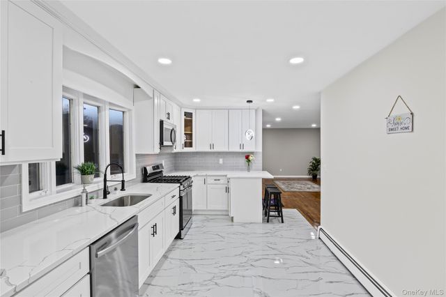 201 Hilltop Drive, Brentwood, NY 11717