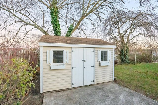 201 Hilltop Drive, Brentwood, NY 11717