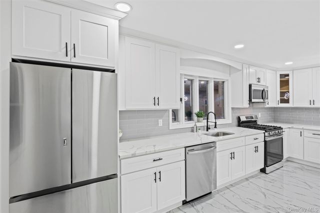 201 Hilltop Drive, Brentwood, NY 11717