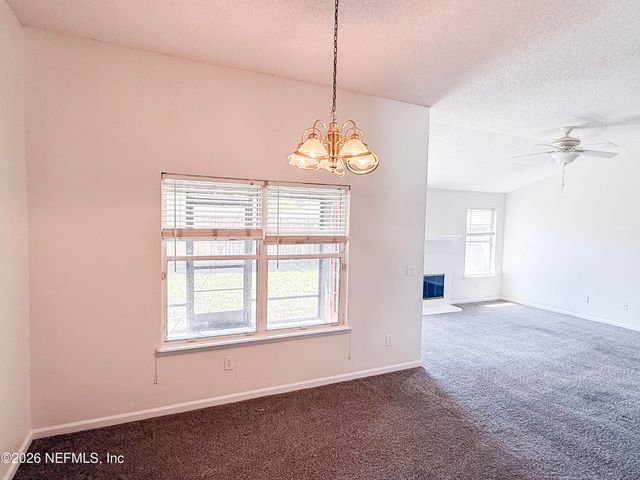 6112 WINDING BRIDGE Drive, Jacksonville, FL 32277