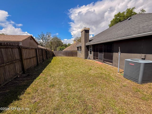 6112 WINDING BRIDGE Drive, Jacksonville, FL 32277